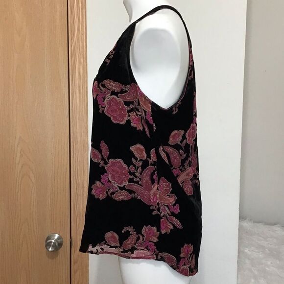 Daniel Rainn Black Velvet Burnout Floral Top New Size Medium - Picture 4 of 10